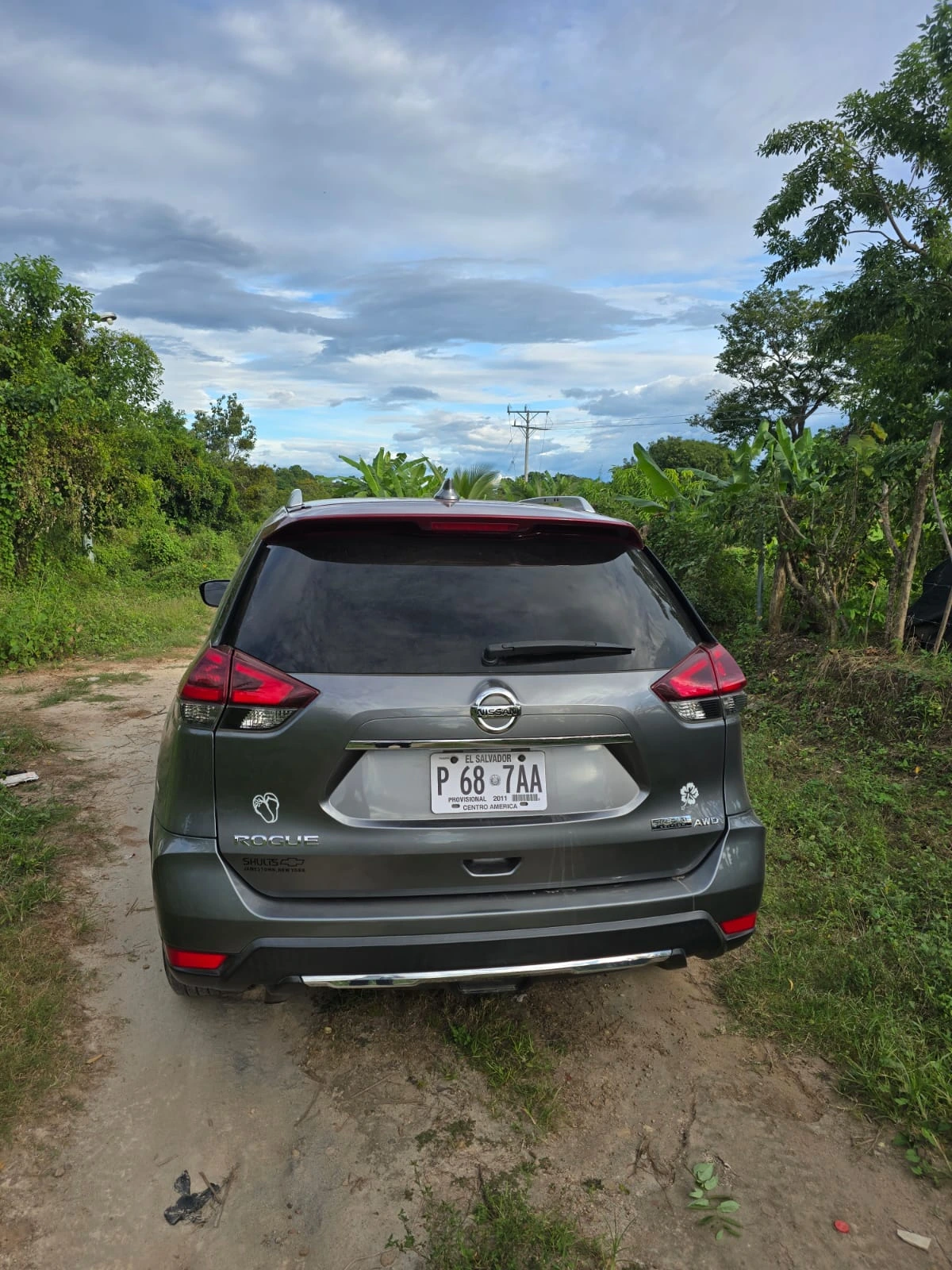 SUV Nissan Rogue S AWD