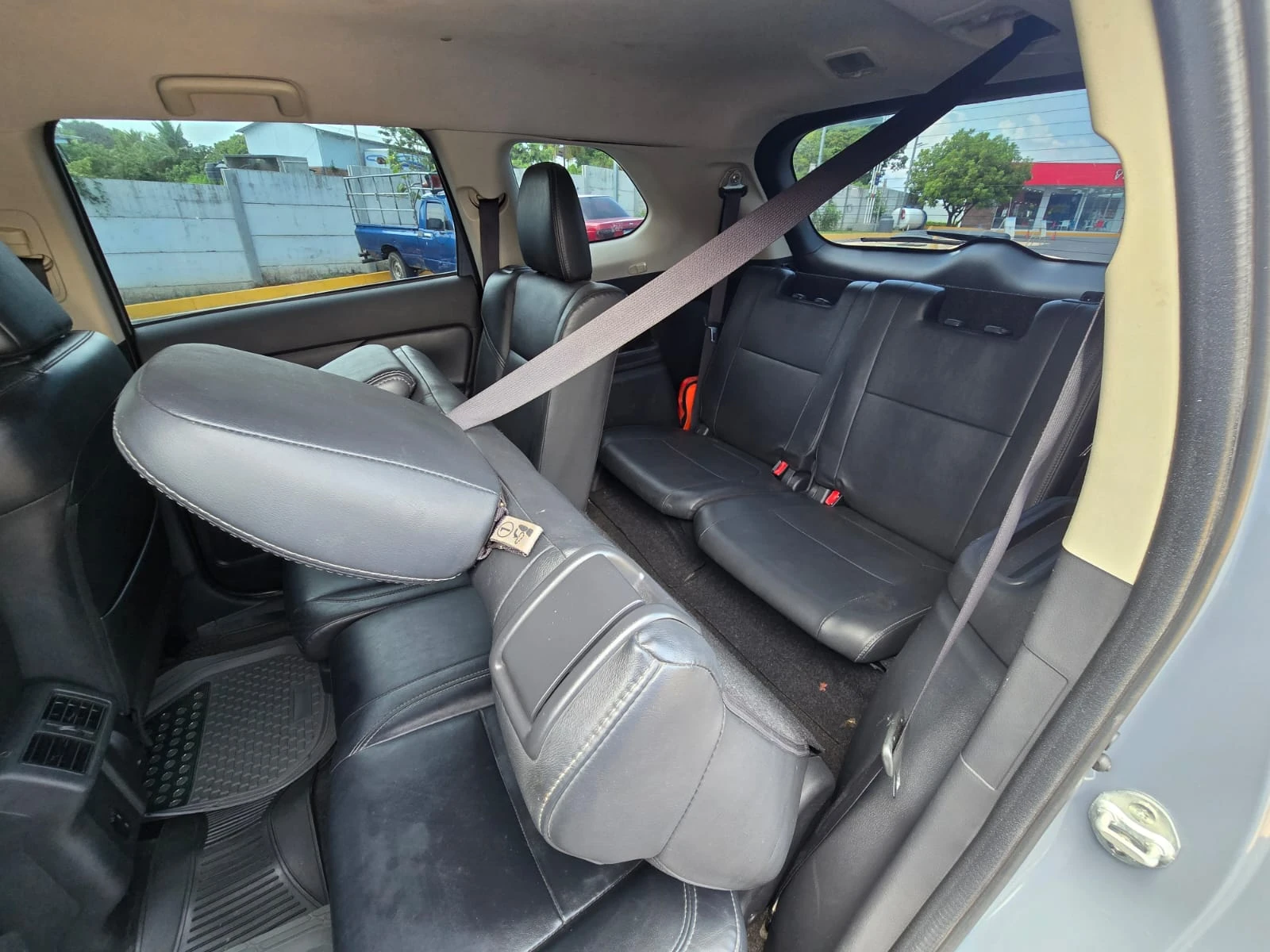 SUV Mitsubishi Outlander