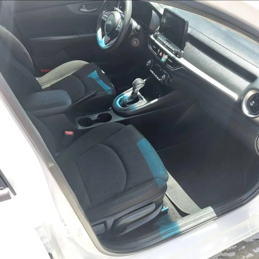 Sedán Kia Forte