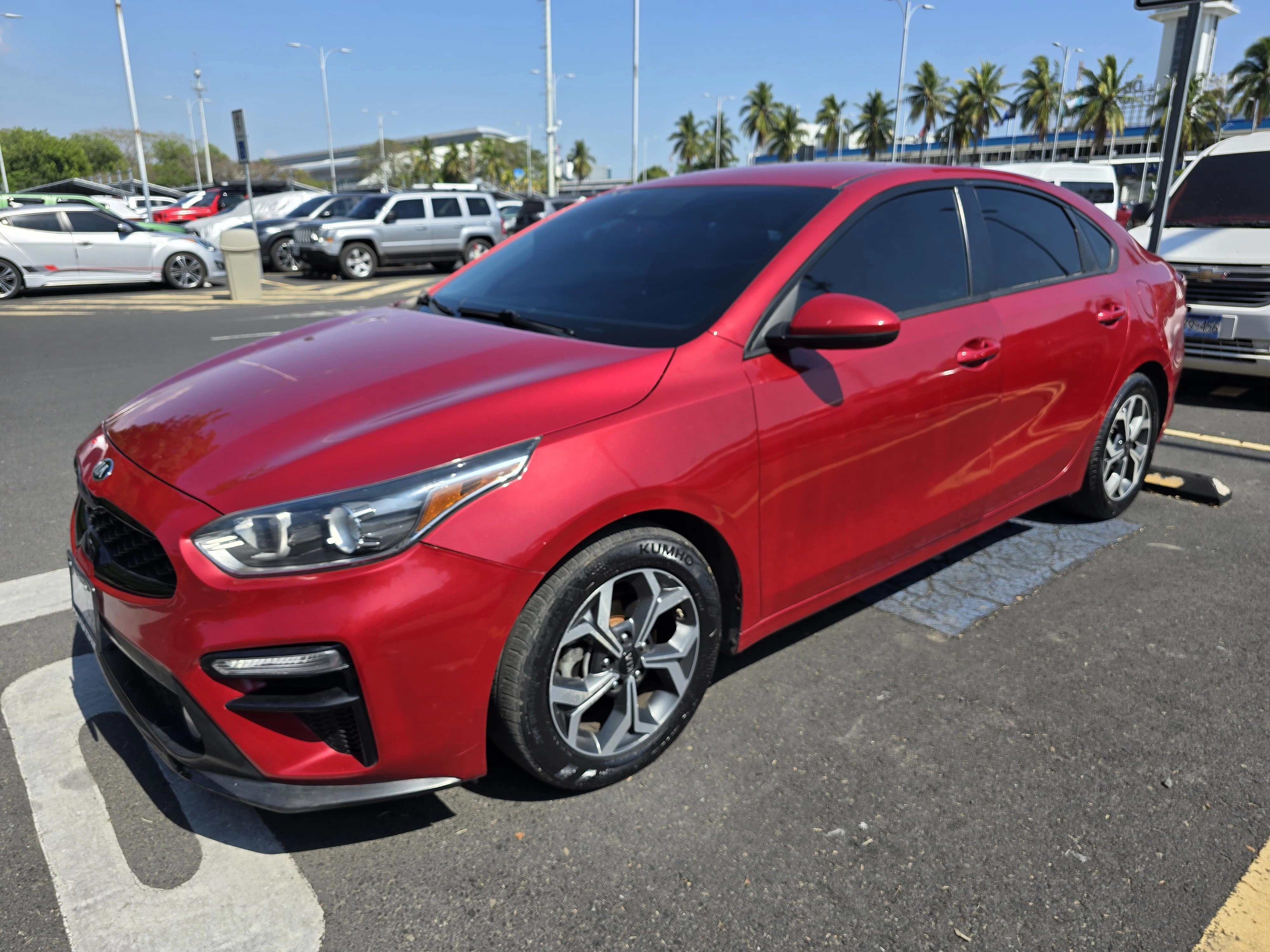 Sedán Kia Forte LX