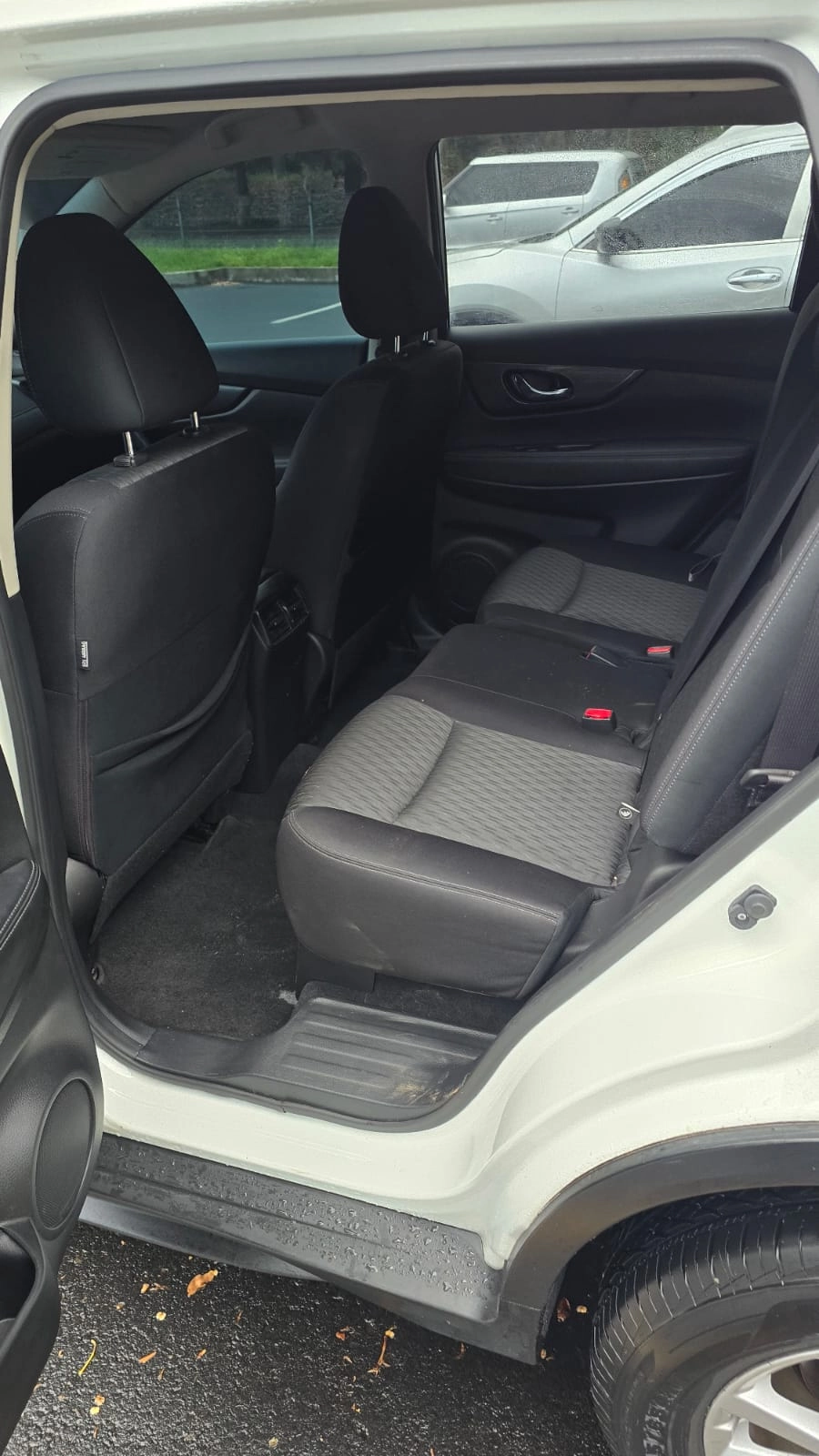 SUV Nissan Rogue SV AWD