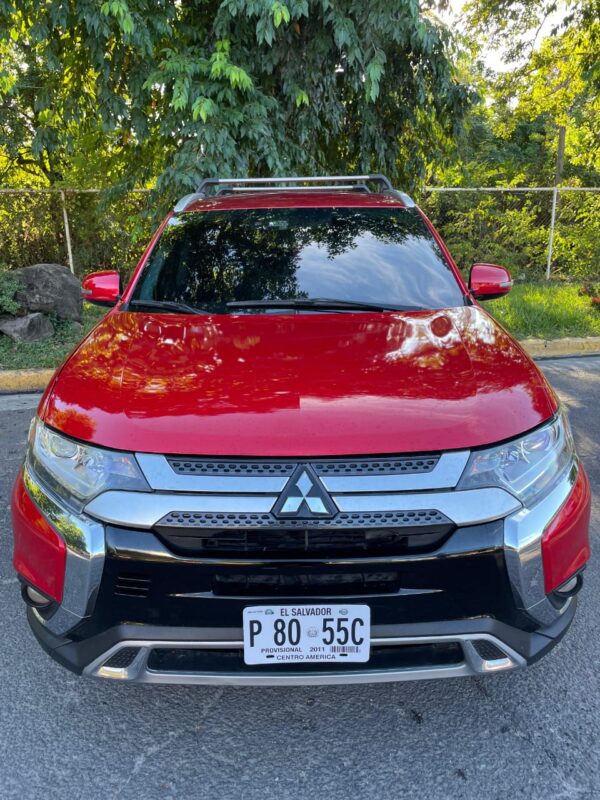 SUV 7 asientos Mitsubishi Outlander SEL - Imagen 7