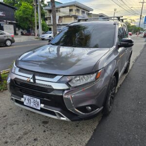 Mitsubishi Outlander 7 asientos