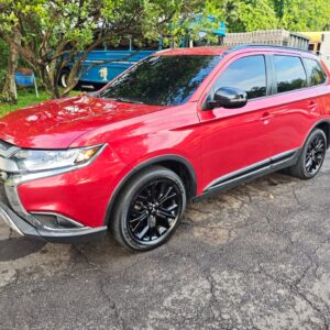 SUV de 7 asientos Mitsubishi Outlander Limited Edition