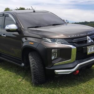 Pick-Up 4x4 Mitsubishi L200 Automático