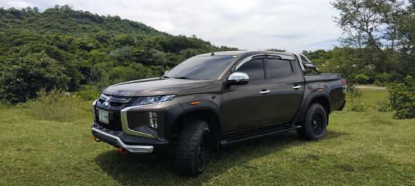 Pick-Up 4x4 Mitsubishi L200 Automático - Imagen 4