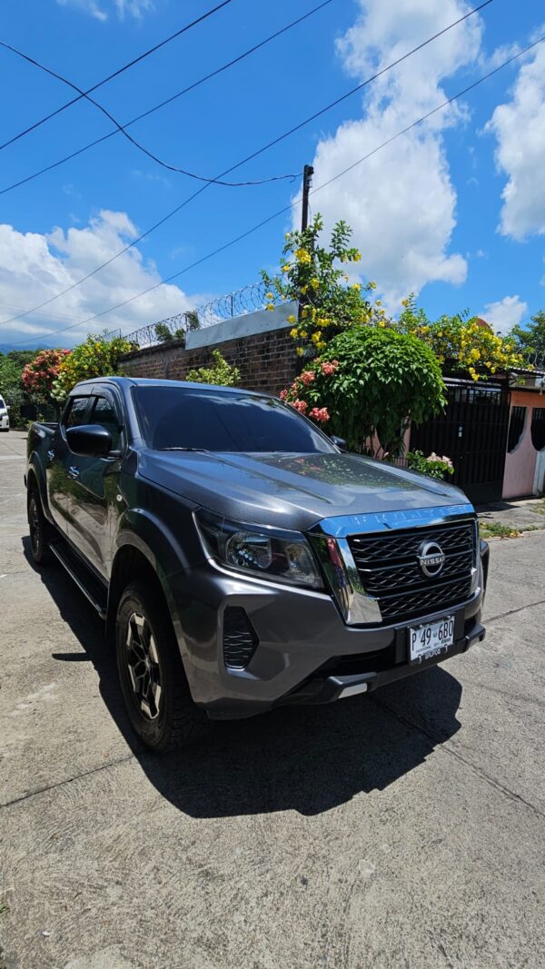 Pick-Up Truck Nissan Frontier 4x4 - Imagen 6